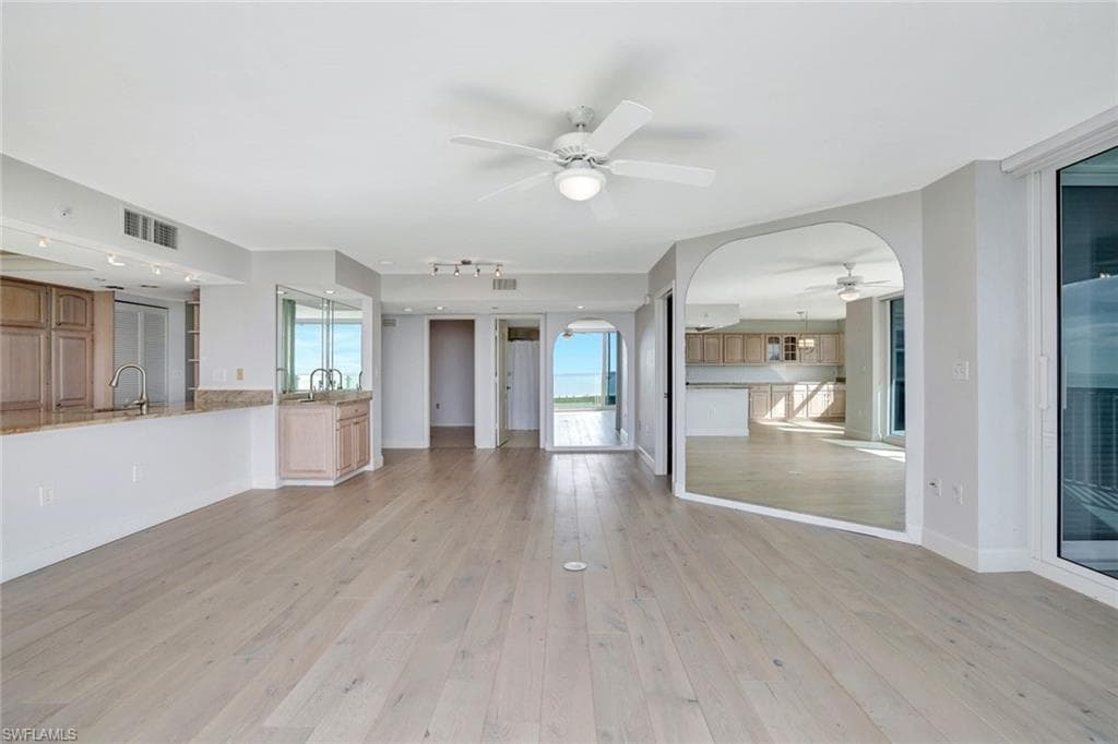 6101 Pelican Bay Blvd 1402, Naples, FL 34108-13