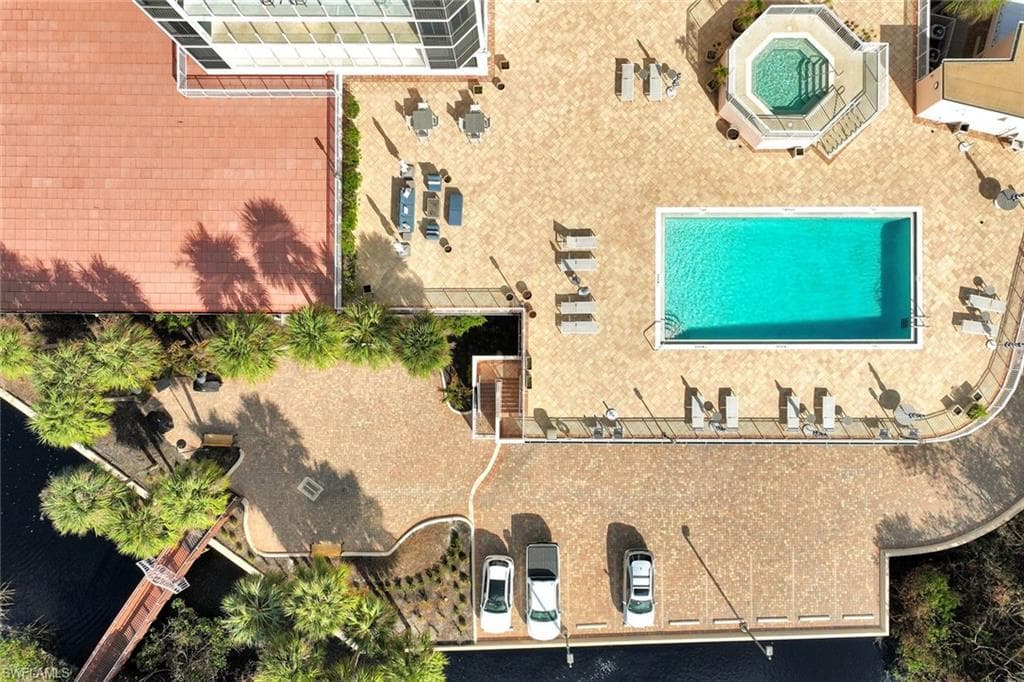 6101 Pelican Bay Blvd 1402, Naples, FL 34108-32