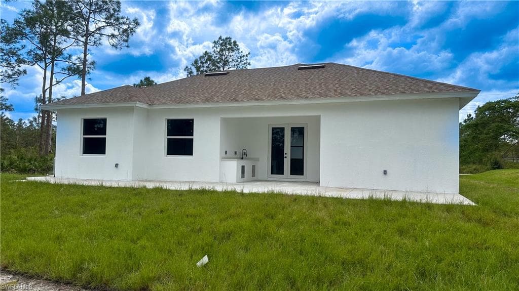 3449 43rd Ave NE, Naples, FL 34120-26
