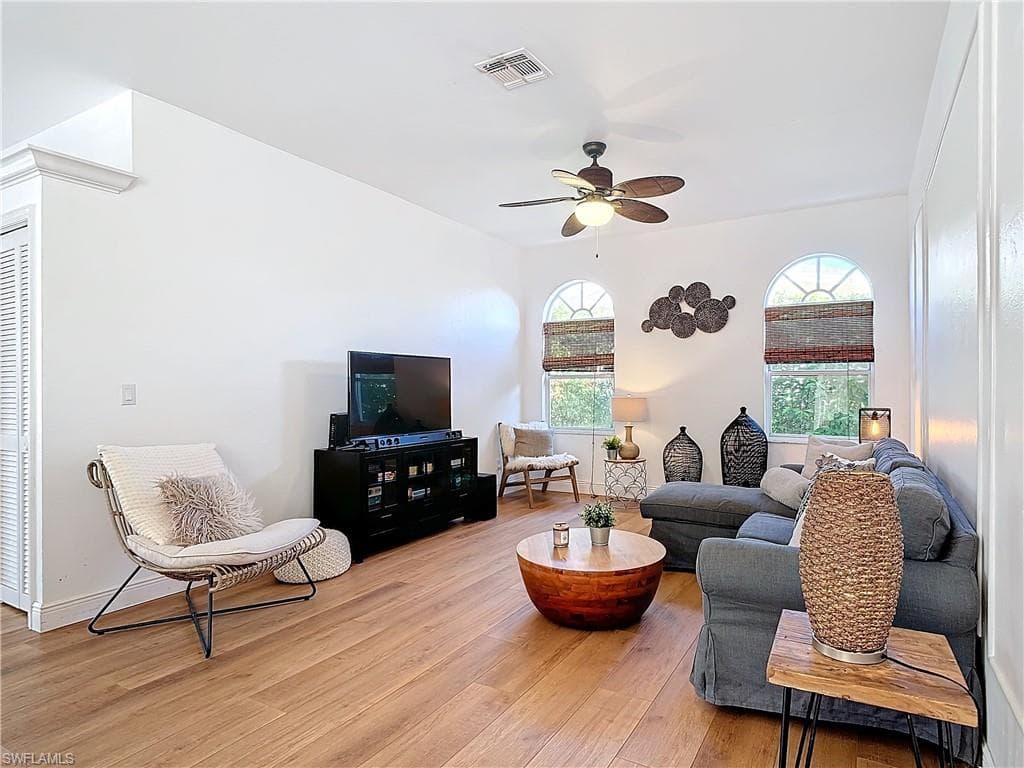 4991 Brixton Ct, Naples, FL 34104-42