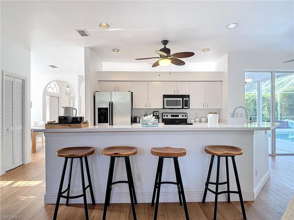 4991 Brixton Ct, Naples, FL 34104-43