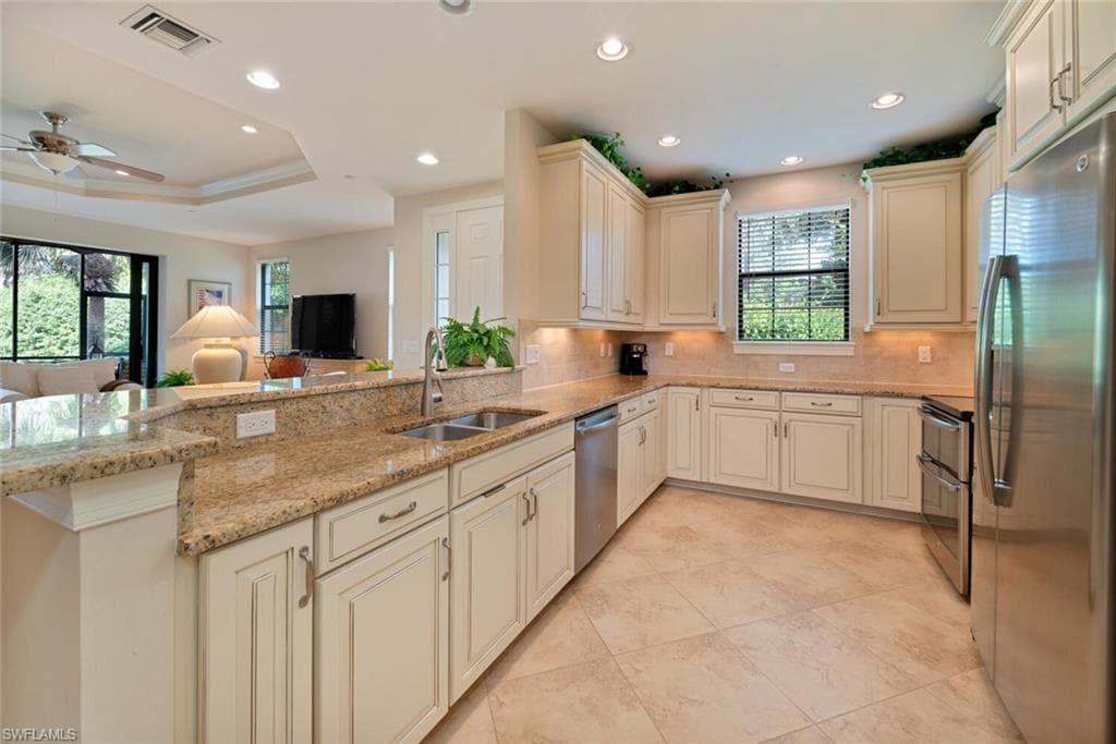 8757 Bellano Ct 6-104, Naples, FL 34119-10