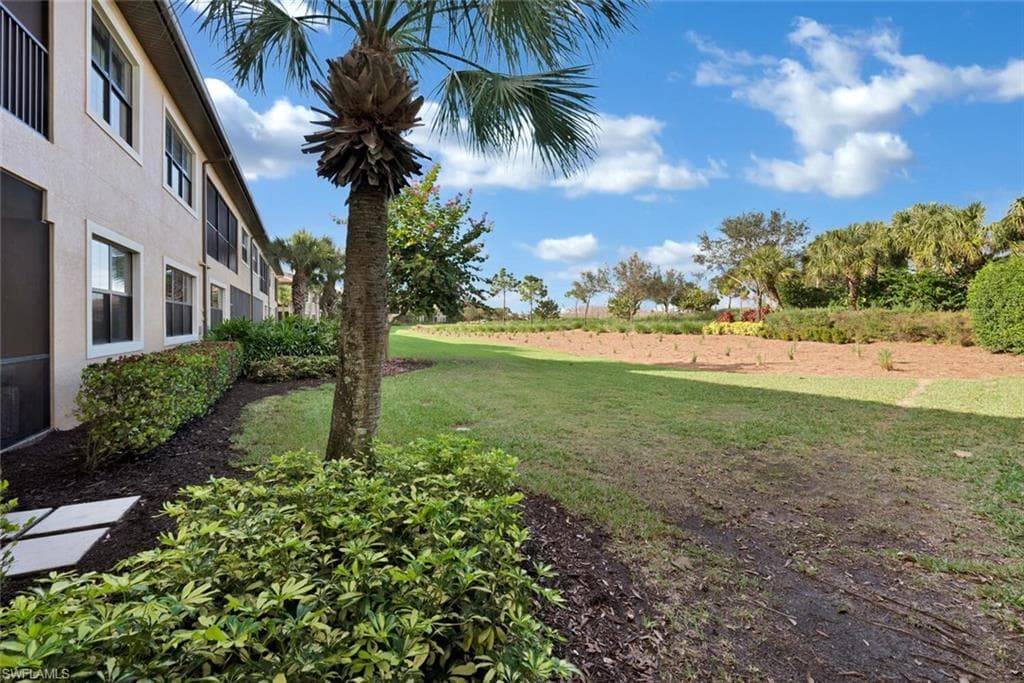 8757 Bellano Ct 6-104, Naples, FL 34119-5