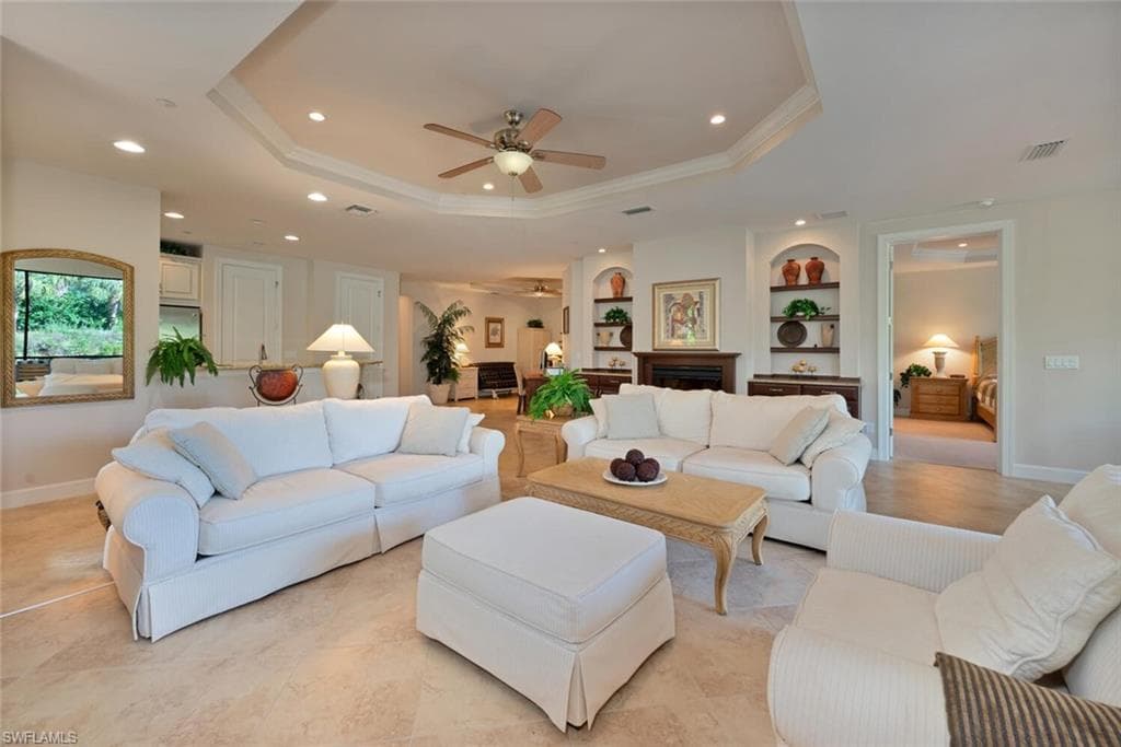 8757 Bellano Ct 6-104, Naples, FL 34119-7