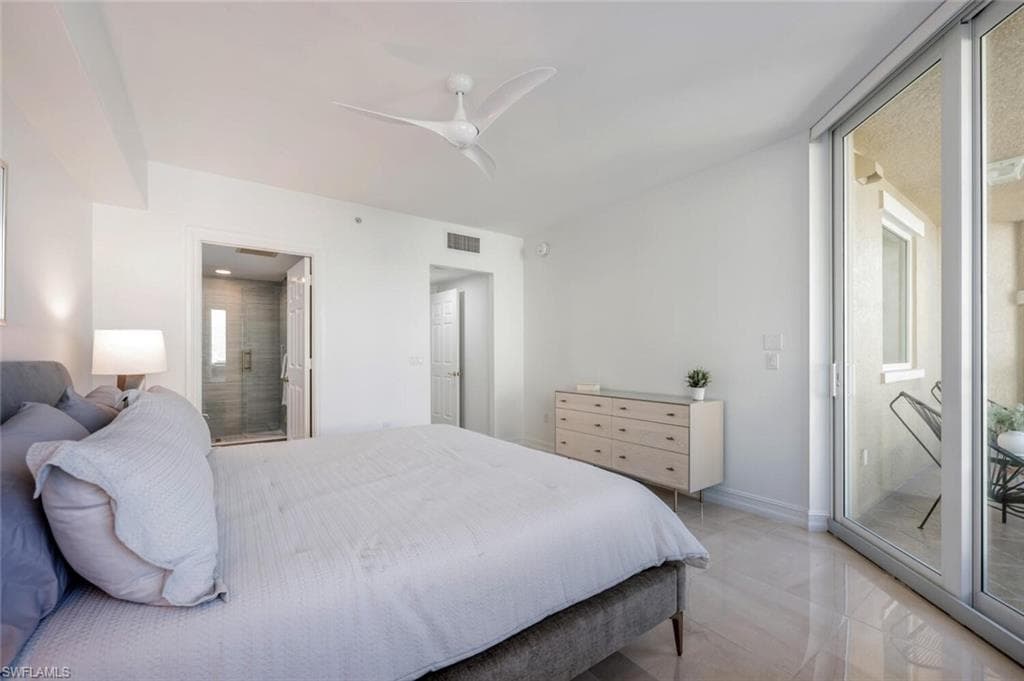 2738 Tiburon Blvd E B-305, Naples, FL 34109-15