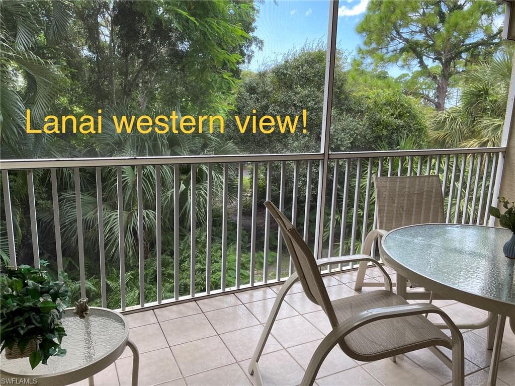 15475 Cedarwood Ln 8-202, Naples, FL 34110-14