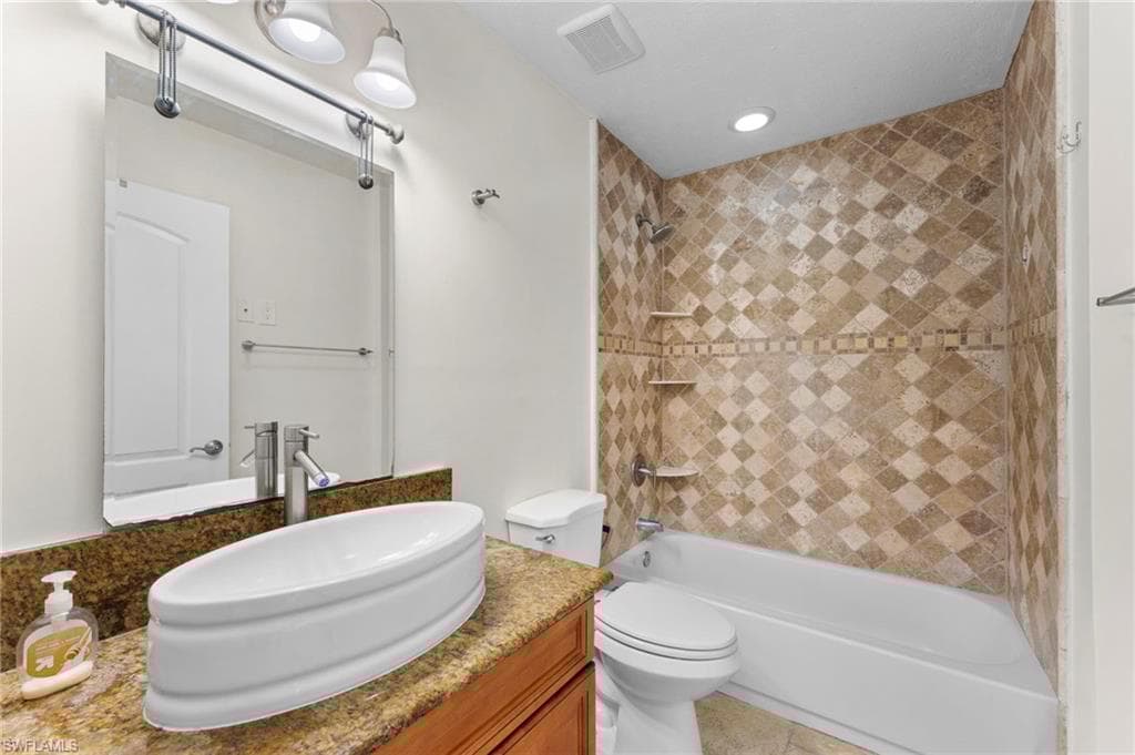 131 23rd Ter, Cape Coral, FL 33909-17