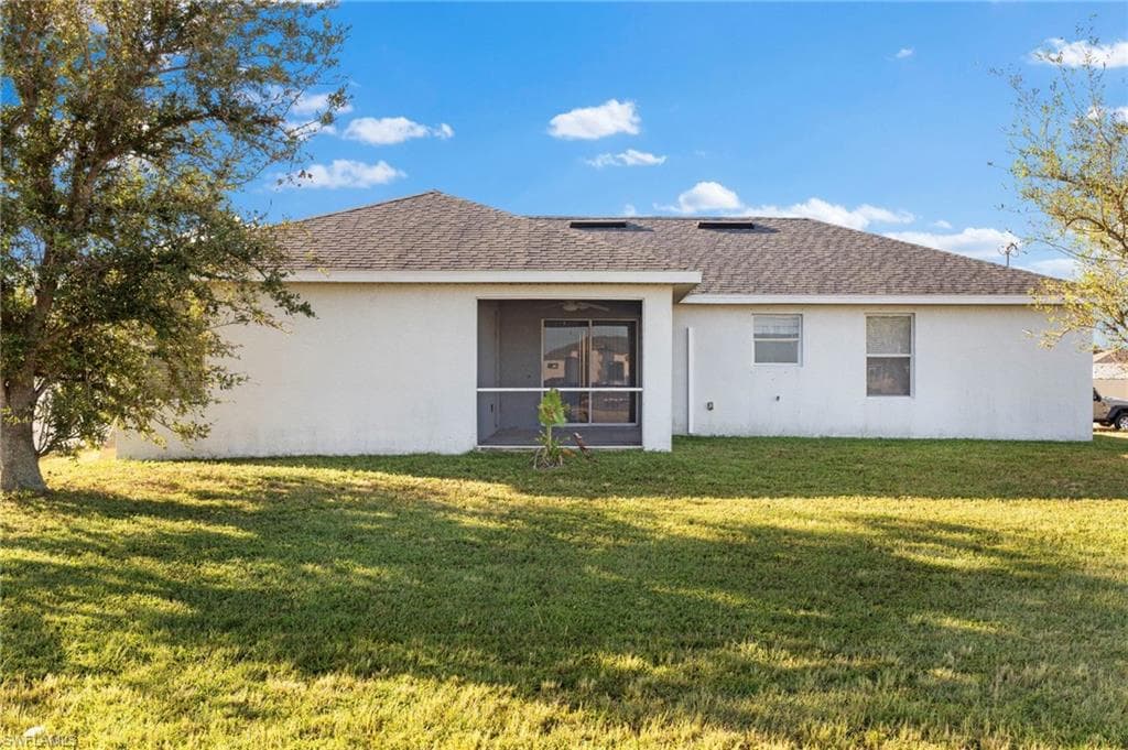 131 23rd Ter, Cape Coral, FL 33909-26