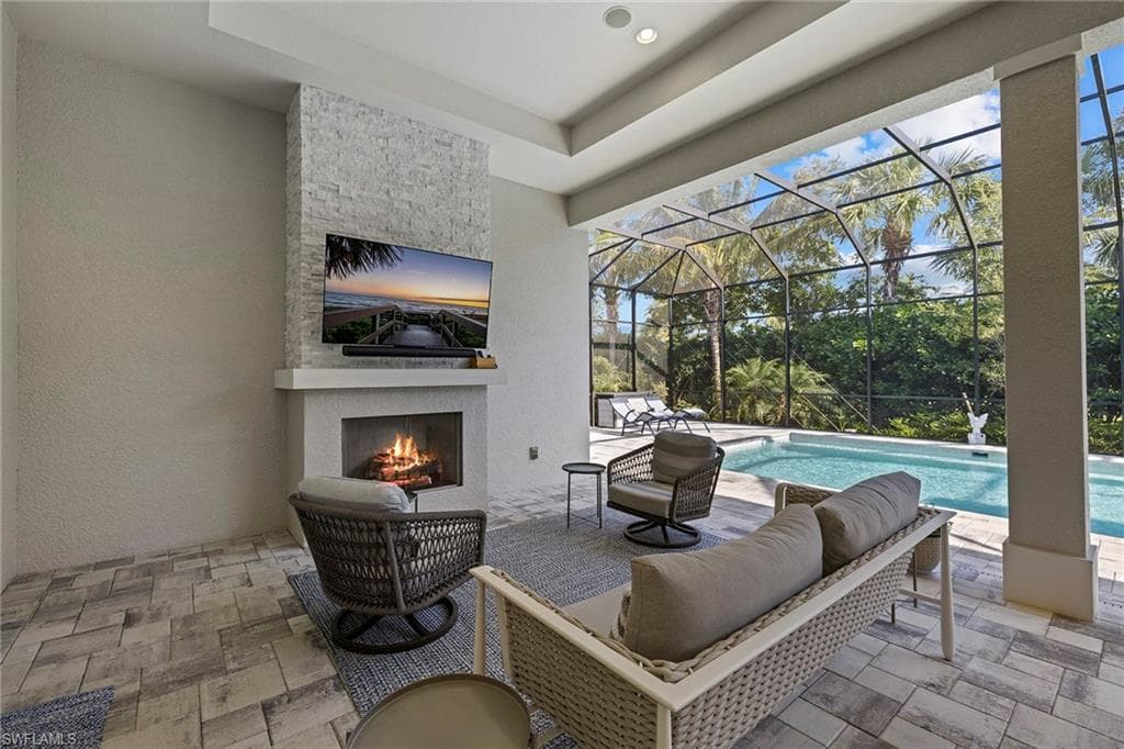 3184 Capistrano Ln, Naples, FL 34114-12