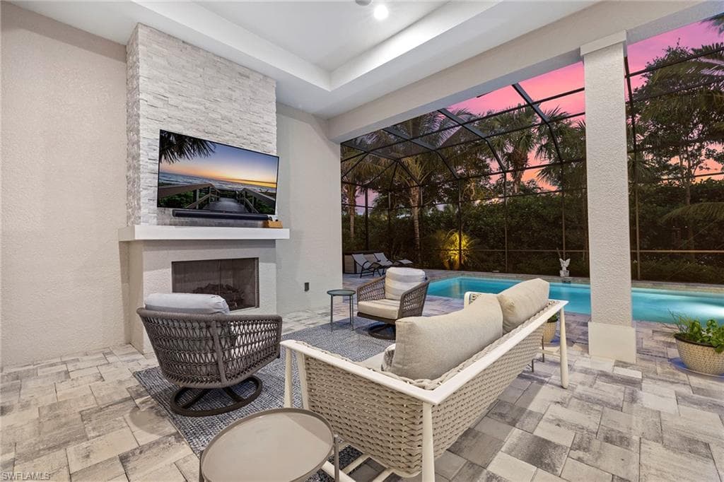 3184 Capistrano Ln, Naples, FL 34114-14