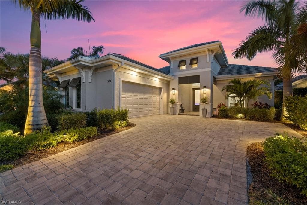 3184 Capistrano Ln, Naples, FL 34114-2