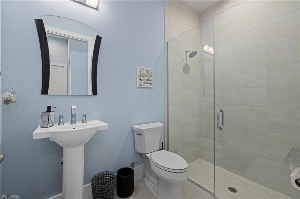 3184 Capistrano Ln, Naples, FL 34114-39
