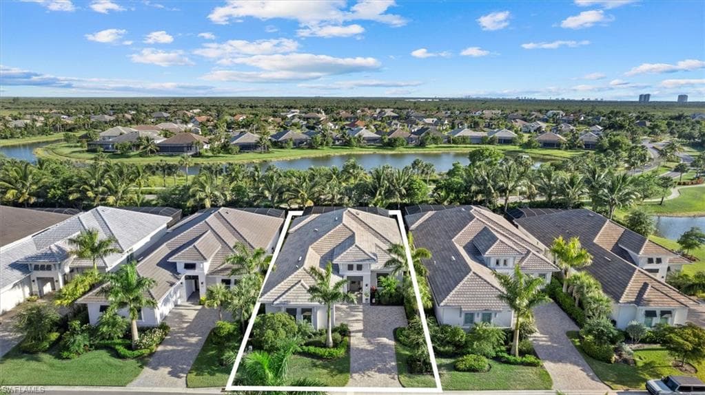 3184 Capistrano Ln, Naples, FL 34114-43