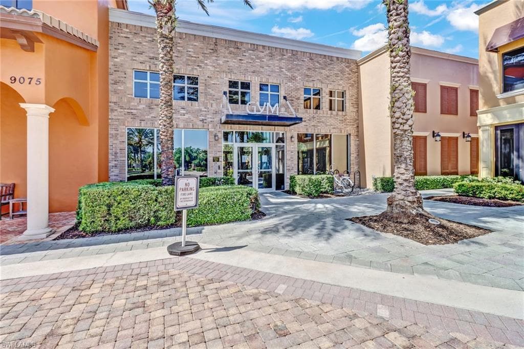 9163 Delano St 100-2, Naples, FL 34113-32