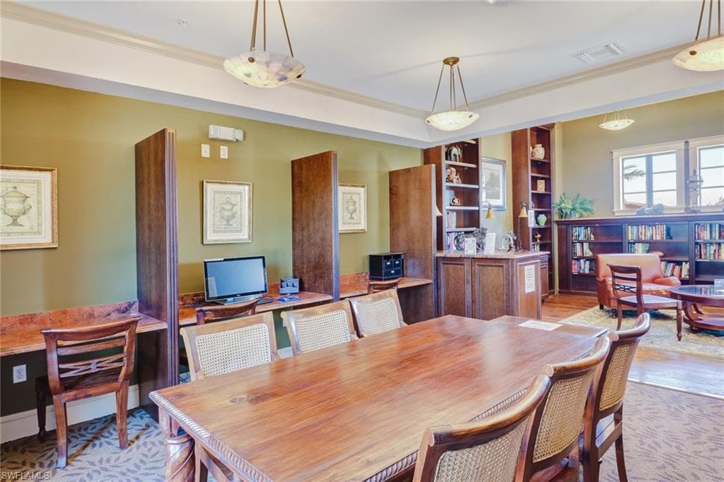 9163 Delano St 100-2, Naples, FL 34113-34