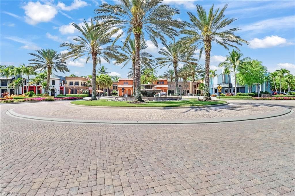 9163 Delano St 100-2, Naples, FL 34113-39