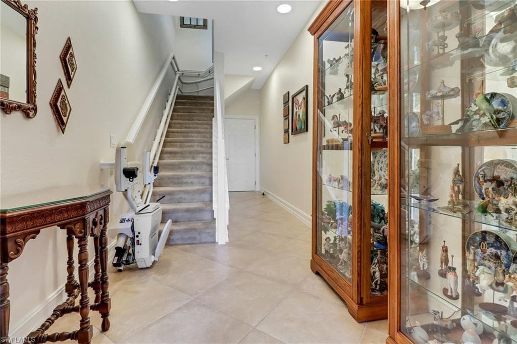 9163 Delano St 100-2, Naples, FL 34113-5
