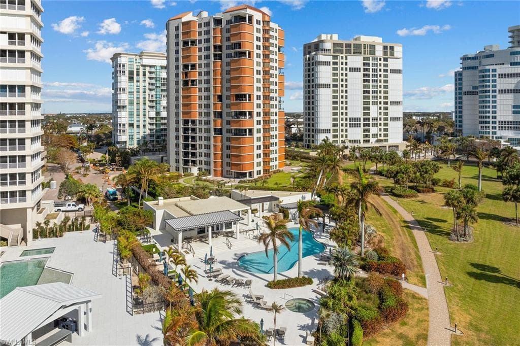 4251 Gulf Shore Blvd N 11b, Naples, FL 34103-28