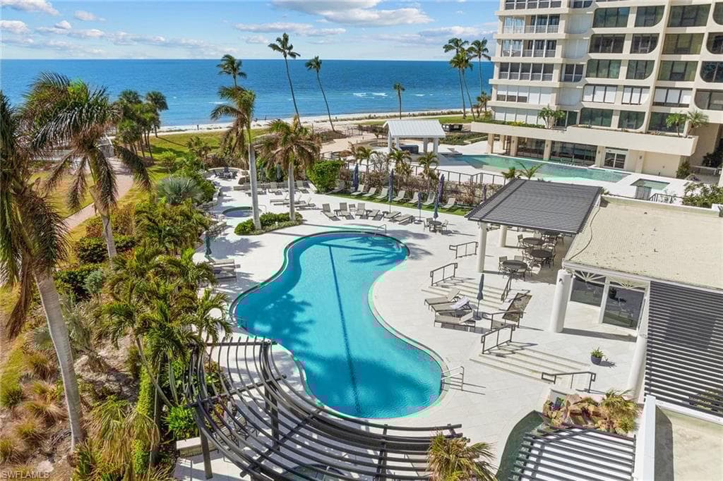 4251 Gulf Shore Blvd N 11b, Naples, FL 34103-29