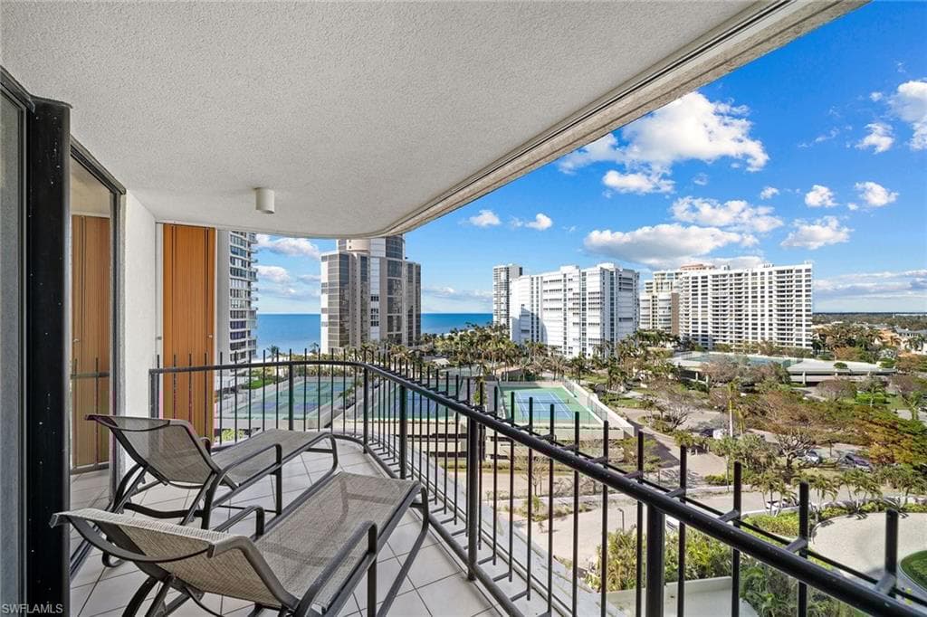 4251 Gulf Shore Blvd N 11b, Naples, FL 34103-3