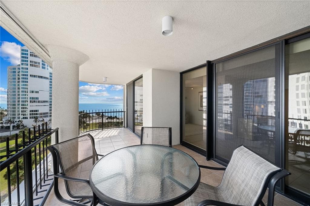 4251 Gulf Shore Blvd N 11b, Naples, FL 34103-7