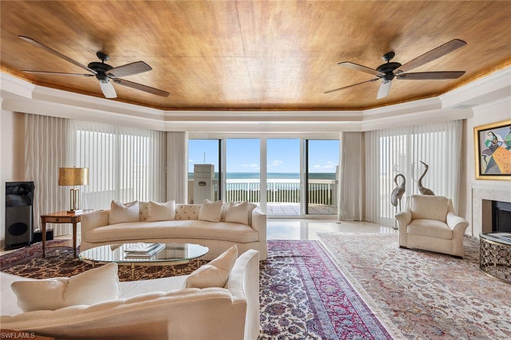 7117 Pelican Bay Blvd Ph-17, Naples, FL 34108-1