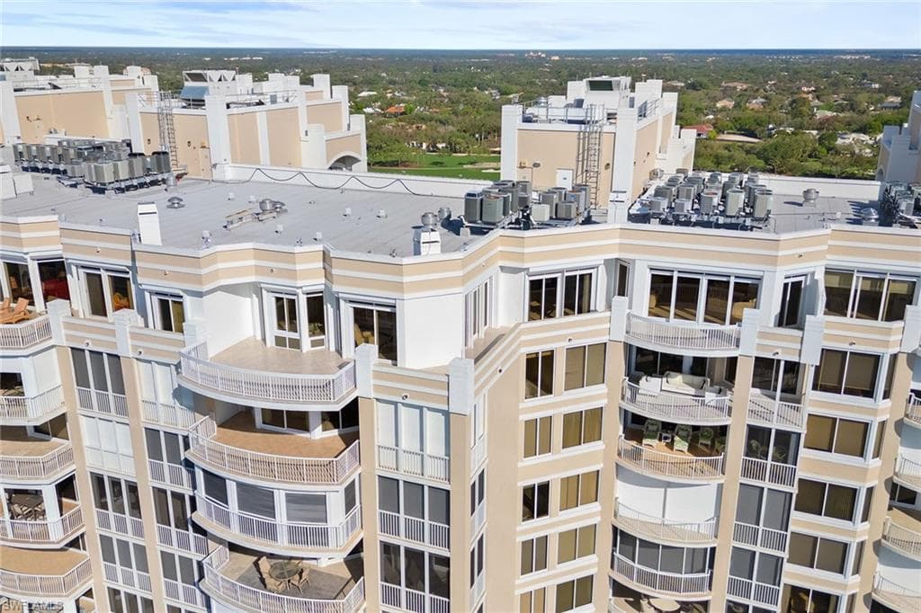 7117 Pelican Bay Blvd Ph-17, Naples, FL 34108-34