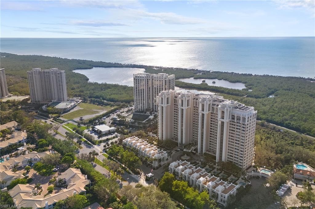7117 Pelican Bay Blvd Ph-17, Naples, FL 34108-40