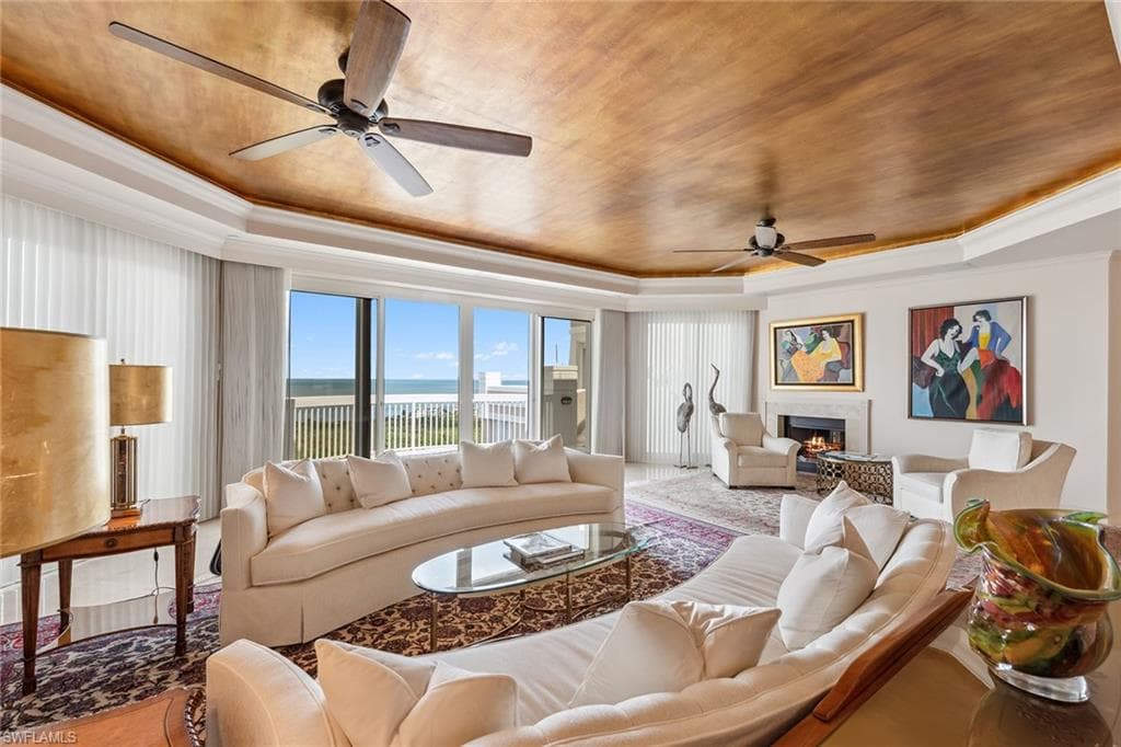 7117 Pelican Bay Blvd Ph-17, Naples, FL 34108-4