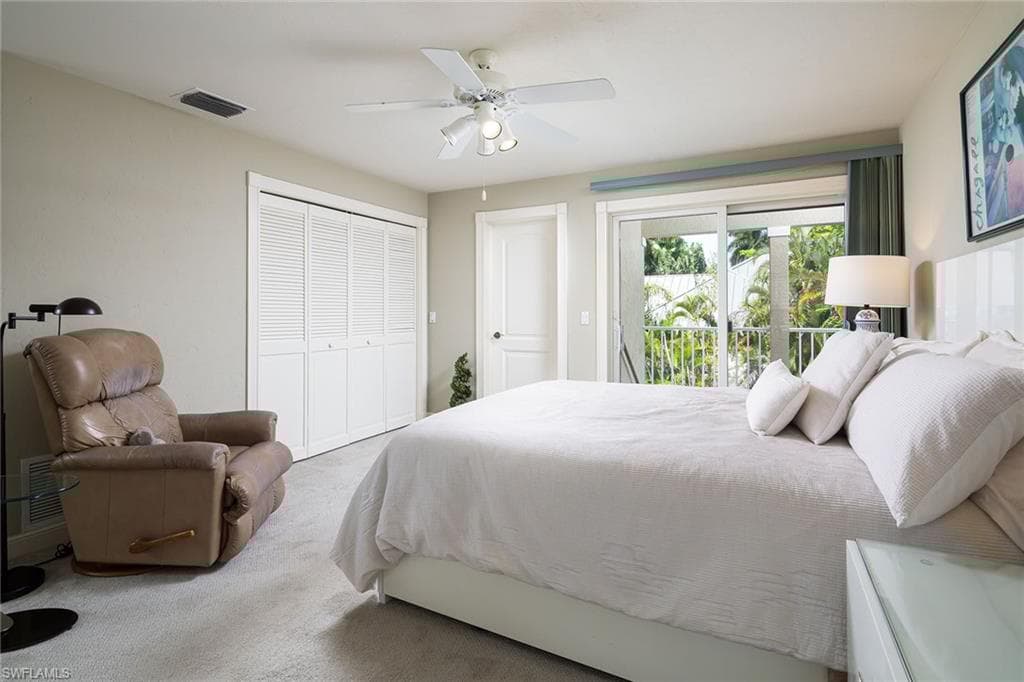 180 7th Ave S, Naples, FL 34102-33