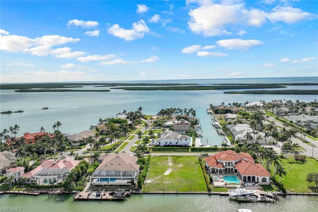 1650 Heights Ct, Marco Island, FL 34145-11