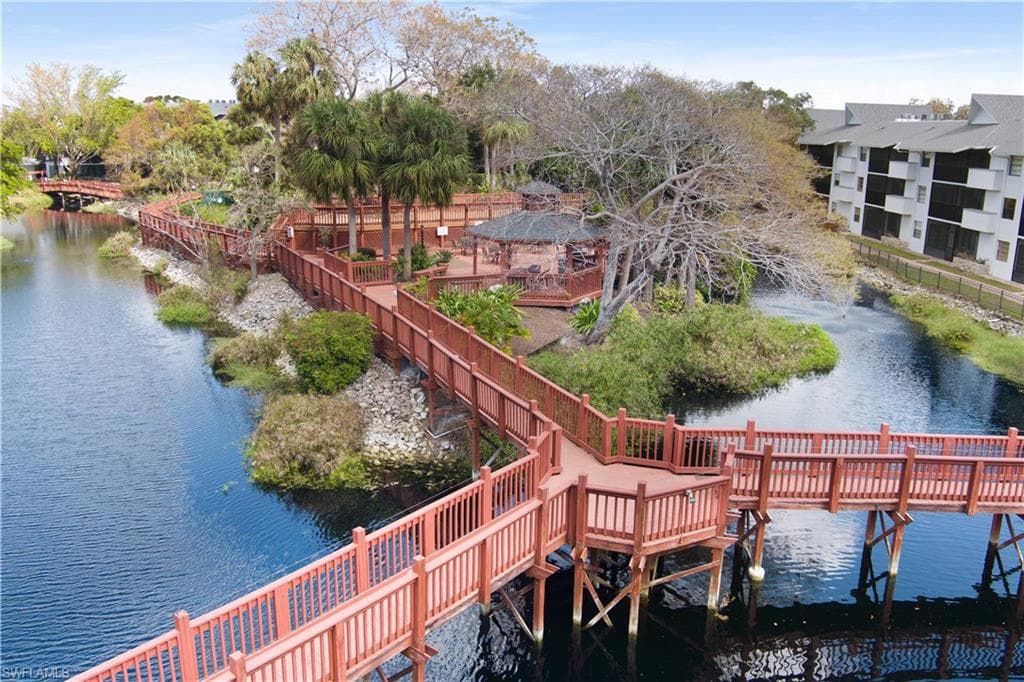 600 Neapolitan Way 216, Naples, FL 34103-26