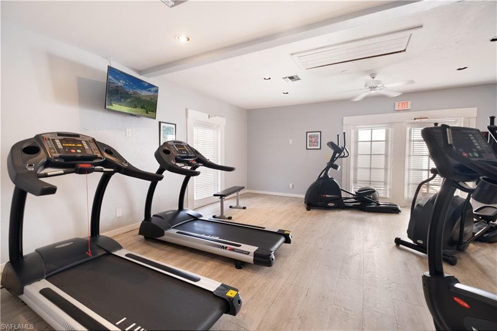 600 Neapolitan Way 216, Naples, FL 34103-30