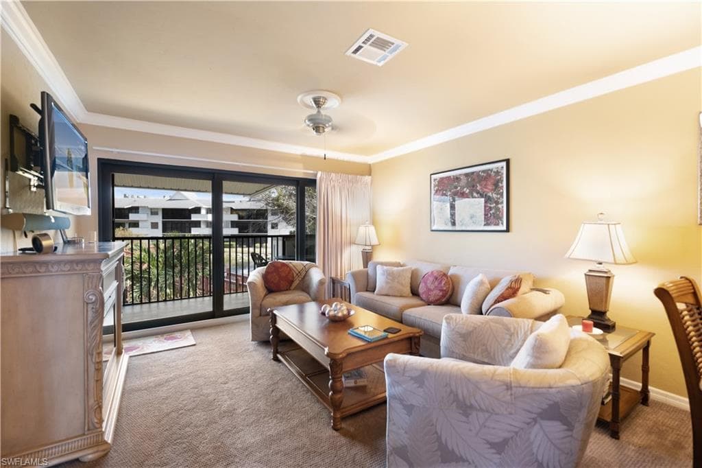 600 Neapolitan Way 216, Naples, FL 34103-7
