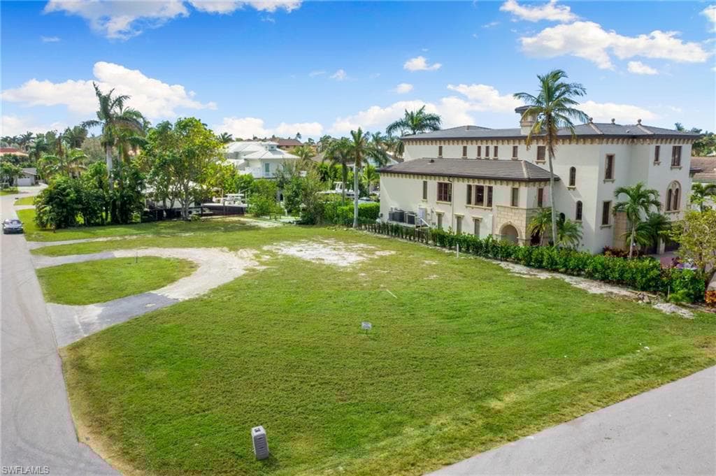 Property Image 4