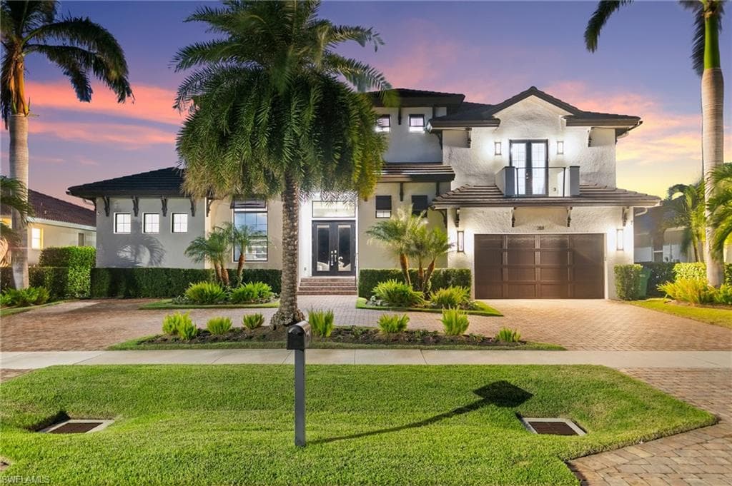 258 Capistrano Ct, Marco Island, FL 34145-3