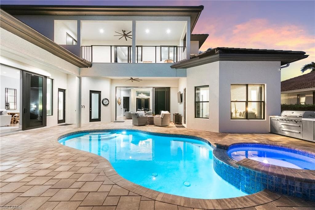 258 Capistrano Ct, Marco Island, FL 34145-40