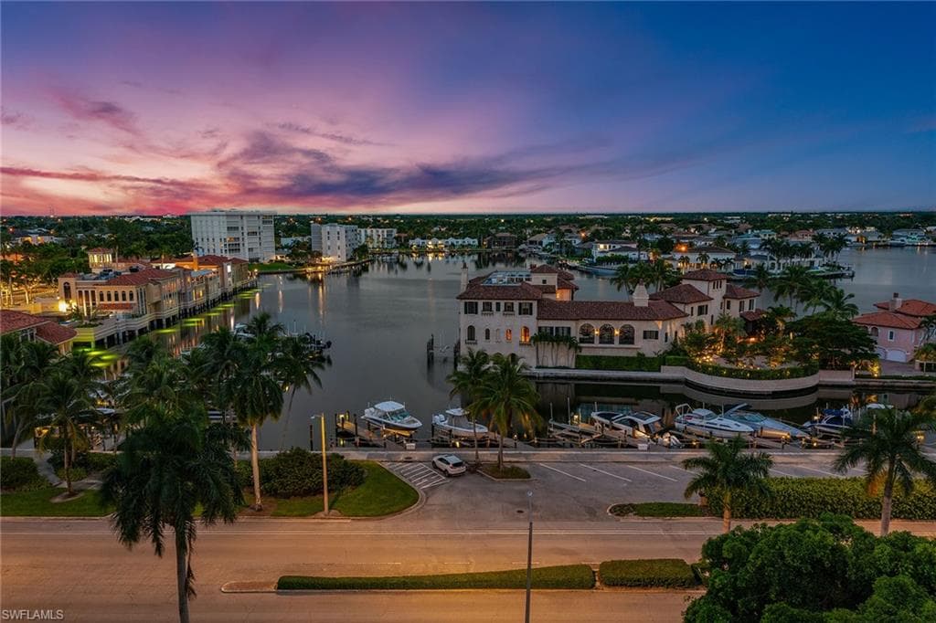 4031 Gulf Shore Blvd N 95, Naples, FL 34103-18