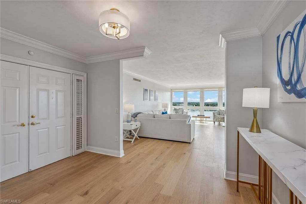 4031 Gulf Shore Blvd N 95, Naples, FL 34103-23