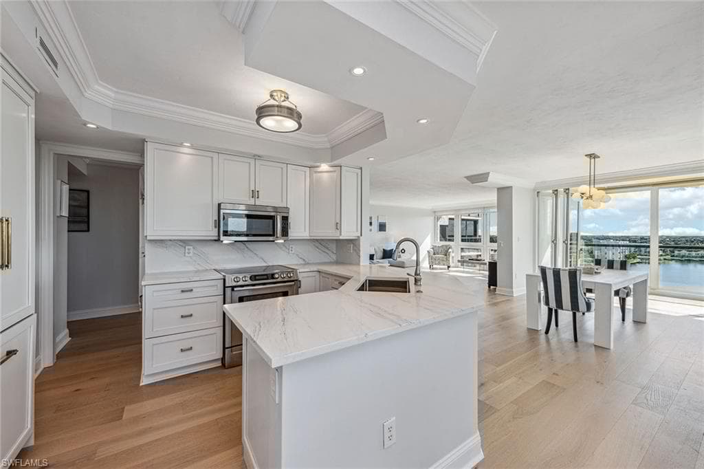 4031 Gulf Shore Blvd N 95, Naples, FL 34103-8