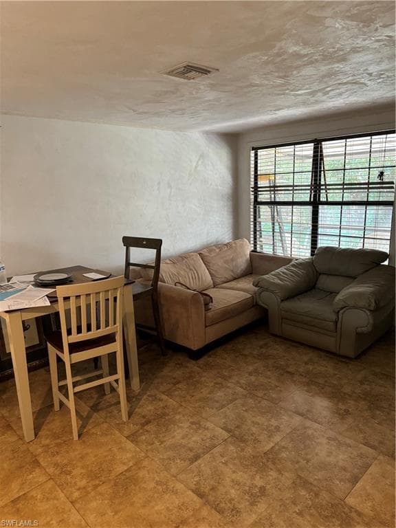 5324 Treetops Dr I-g-2, Naples, FL 34113-1
