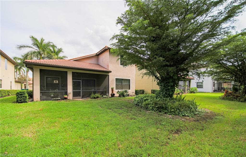 7874 Bucks Run Dr, Naples, FL 34120-26