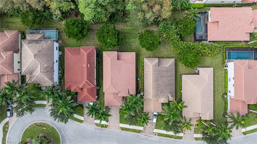 7874 Bucks Run Dr, Naples, FL 34120-29