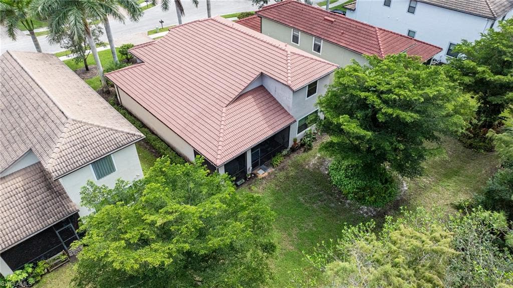 7874 Bucks Run Dr, Naples, FL 34120-32