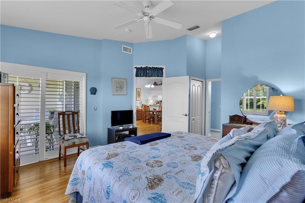 338 Newport Dr 1807, Naples, FL 34114-11