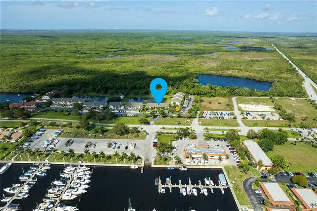 338 Newport Dr 1807, Naples, FL 34114-32