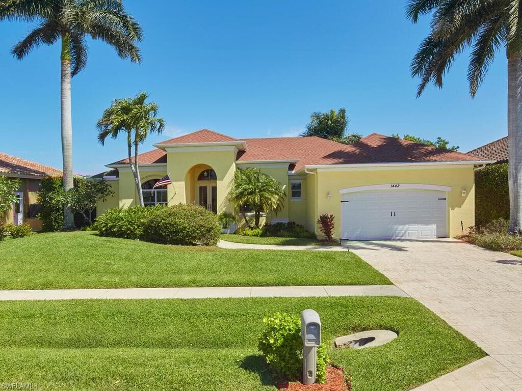 1442 Biscayne Way, Marco Island, FL 34145-2