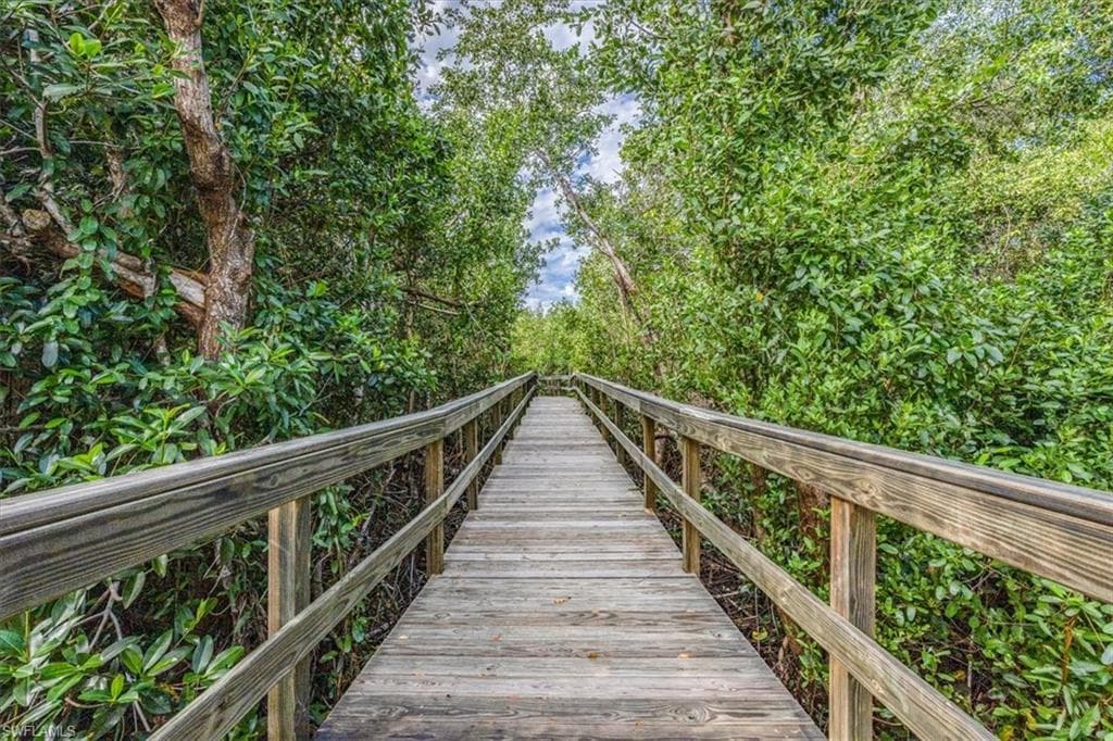 133 Vintage Bay Dr 16, Marco Island, FL 34145-21