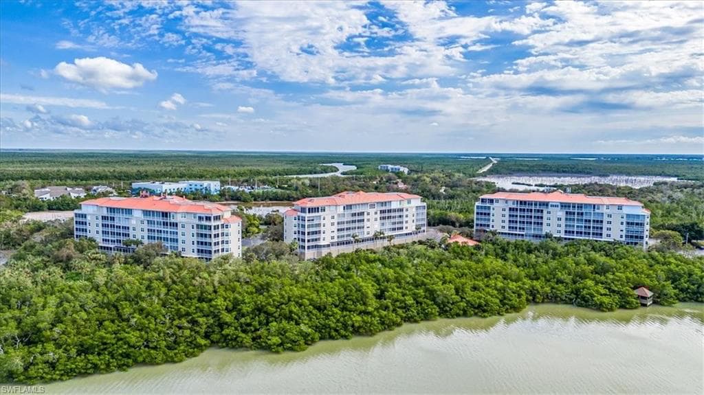133 Vintage Bay Dr 16, Marco Island, FL 34145-27