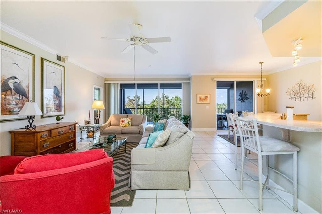 133 Vintage Bay Dr 16, Marco Island, FL 34145-6